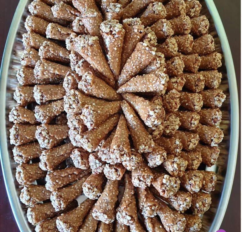 Conos de Sésamo Dorado